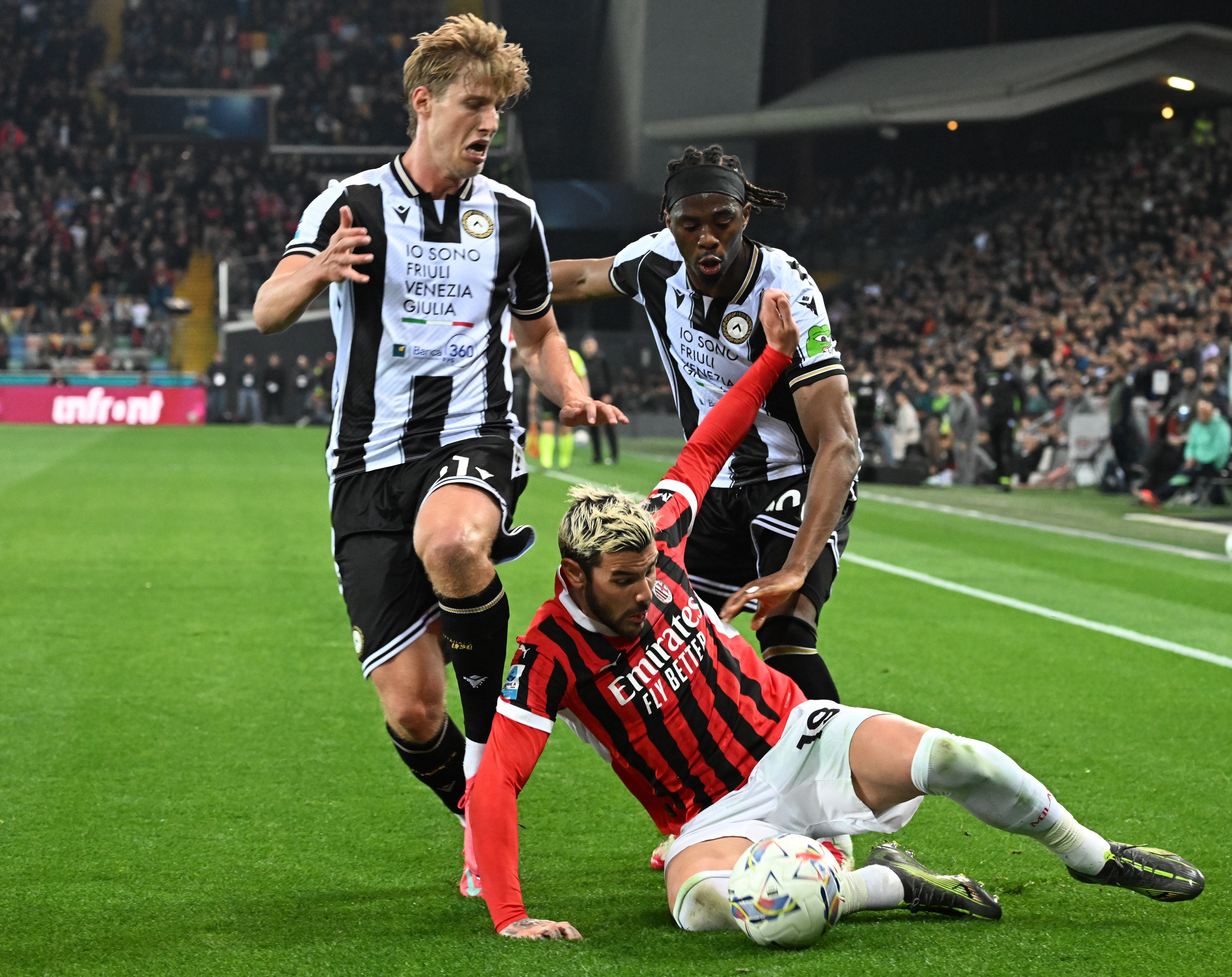 AC米兰战意高涨,迎接激烈比赛的简单介绍