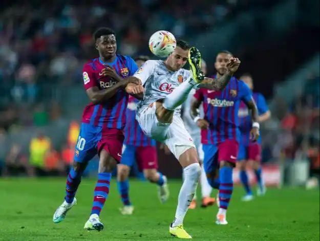 莱万多夫斯基爆冷击败西班牙队,大胜引爆全场!